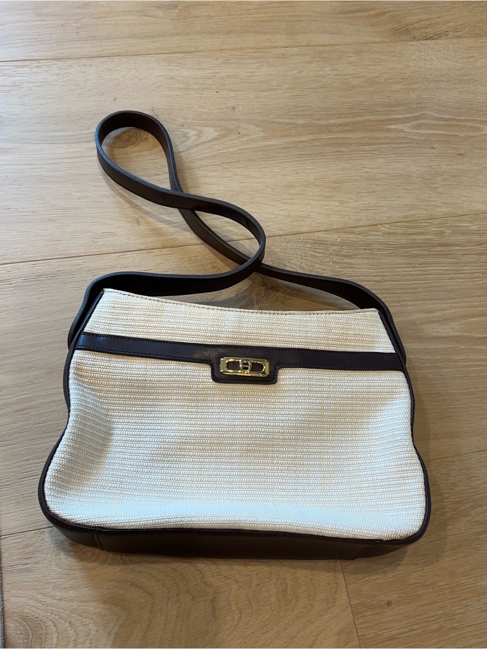 Etienne Aigner Cream Woven Shoulder Bag Brown Trim Gold Tone Logo Purse